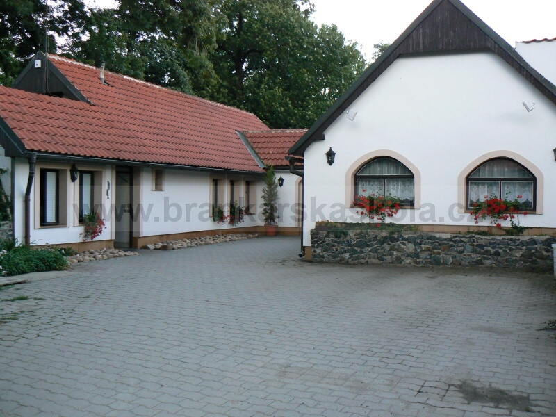 Soust�ed�n� Koliba 2008 - Are�l