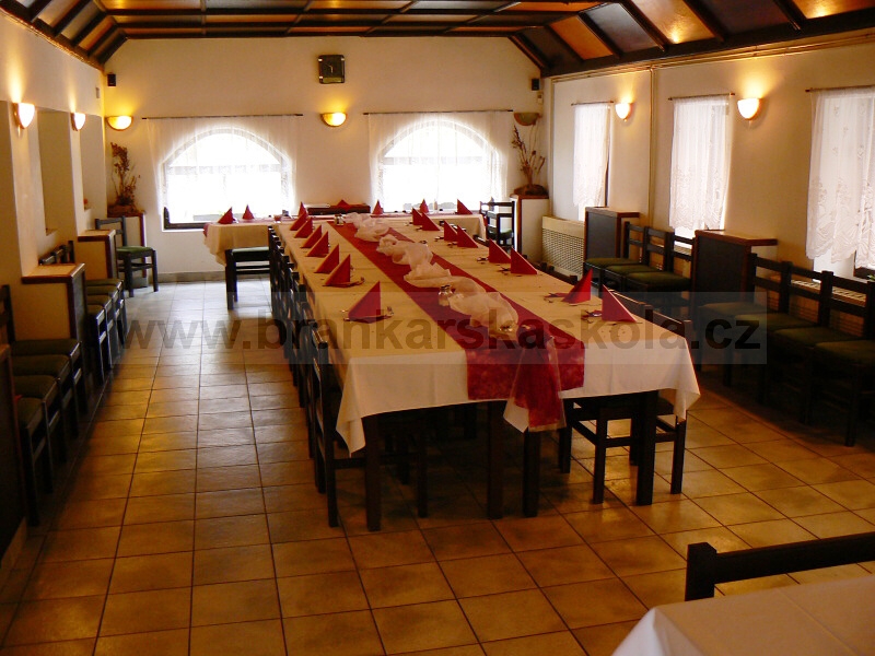 Soust�ed�n� Koliba 2008 - Are�l