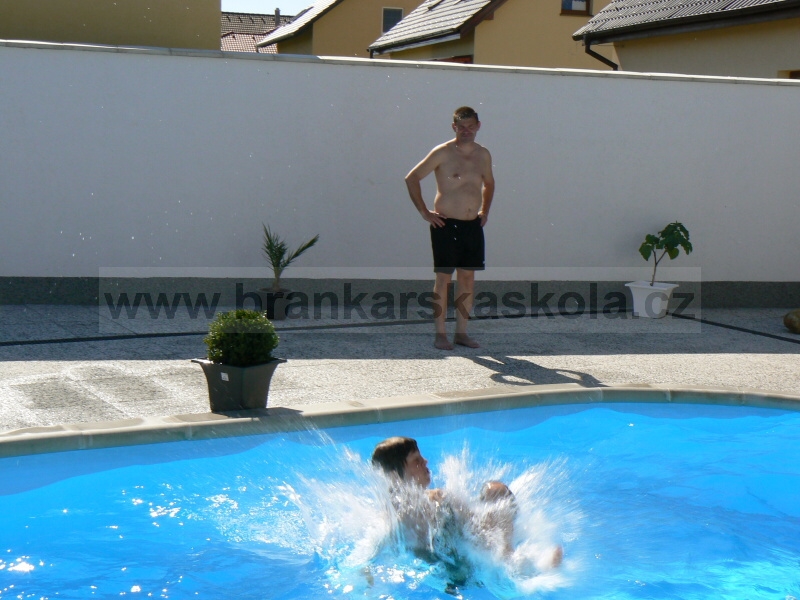 Soust�ed�n� Koliba 2008 - Baz�n