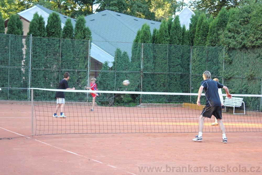 Letn� soust�ed�n� SC Nymburk 2012 - Nohejbal