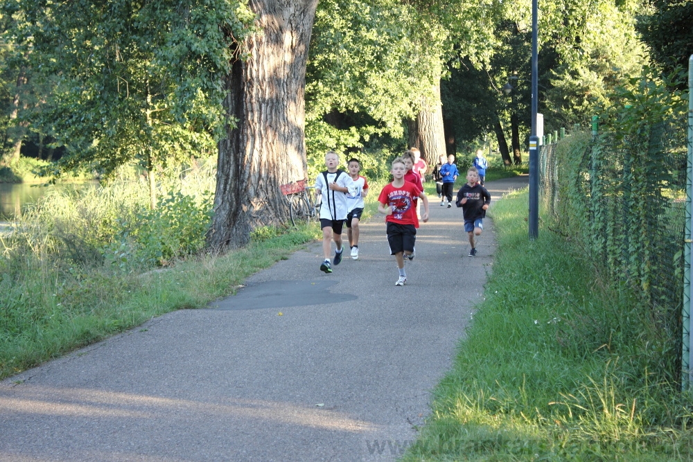 Letn� soust�ed�n� SC Nymburk 2012 - Rann� rozcvi�ka