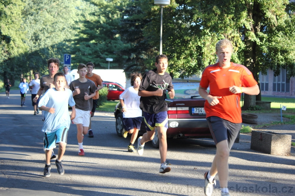 Letn� soust�ed�n� SC Nymburk 2012 - Rann� rozcvi�ka