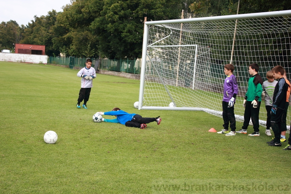 Letn� soust�ed�n� SC Nymburk 2012 - Tr�ninky na tr�v�