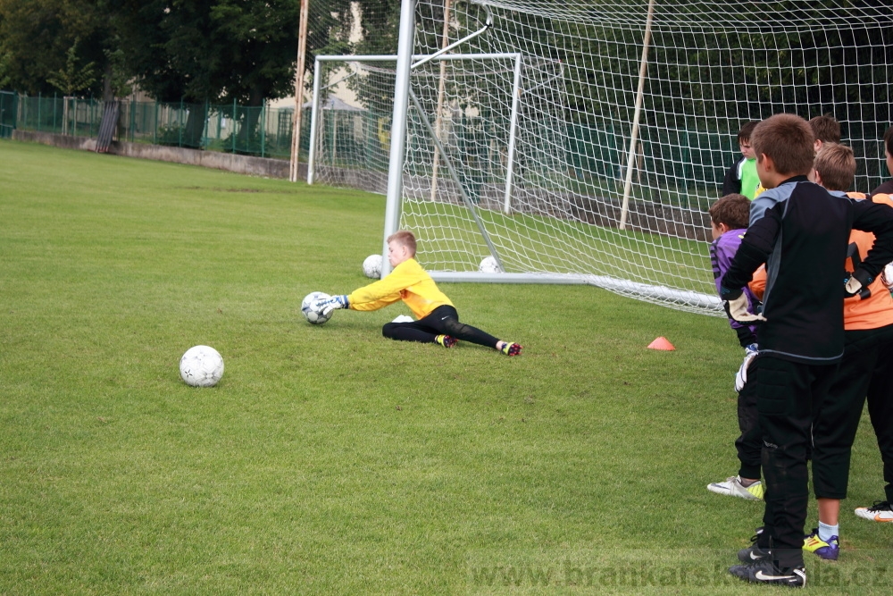 Letn� soust�ed�n� SC Nymburk 2012 - Tr�ninky na tr�v�