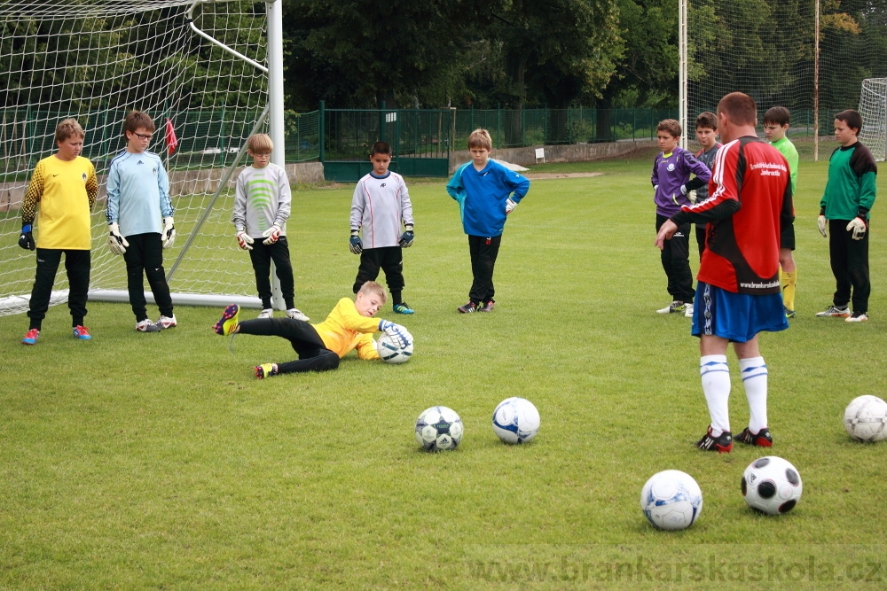 Letn� soust�ed�n� SC Nymburk 2012 - Tr�ninky na tr�v�