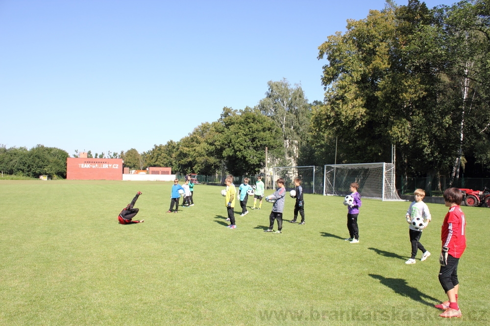 Letn� soust�ed�n� SC Nymburk 2012 - Tr�ninky na tr�v�