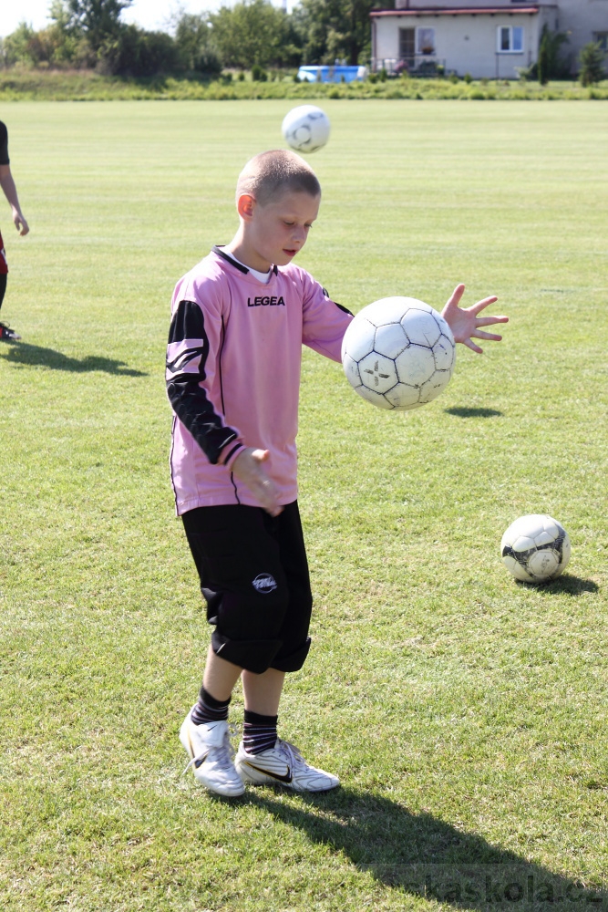 Letn� soust�ed�n� SC Nymburk 2012 - Tr�ninky na tr�v�