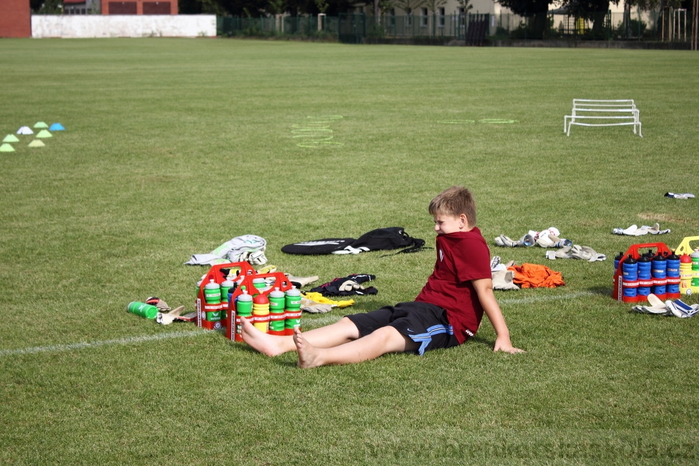 Letn� soust�ed�n� SC Nymburk 2012 - Tr�ninky na tr�v�