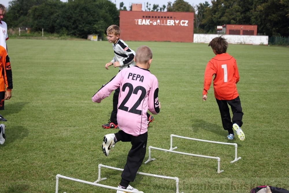 Letn� soust�ed�n� SC Nymburk 2012 - Tr�ninky na tr�v�