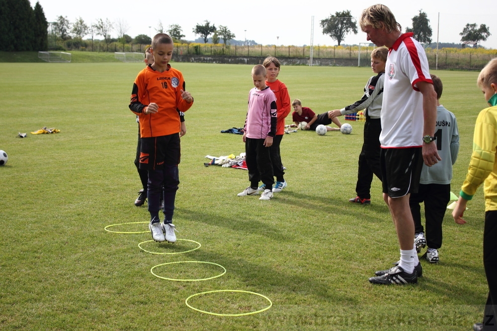 Letn� soust�ed�n� SC Nymburk 2012 - Tr�ninky na tr�v�