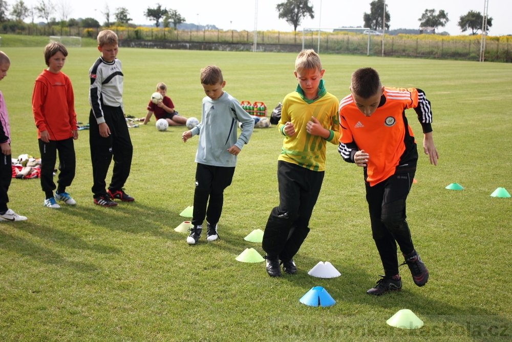 Letn� soust�ed�n� SC Nymburk 2012 - Tr�ninky na tr�v�