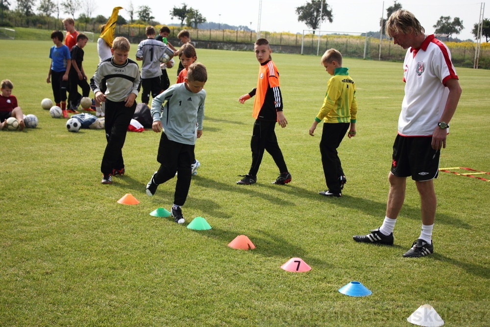 Letn� soust�ed�n� SC Nymburk 2012 - Tr�ninky na tr�v�