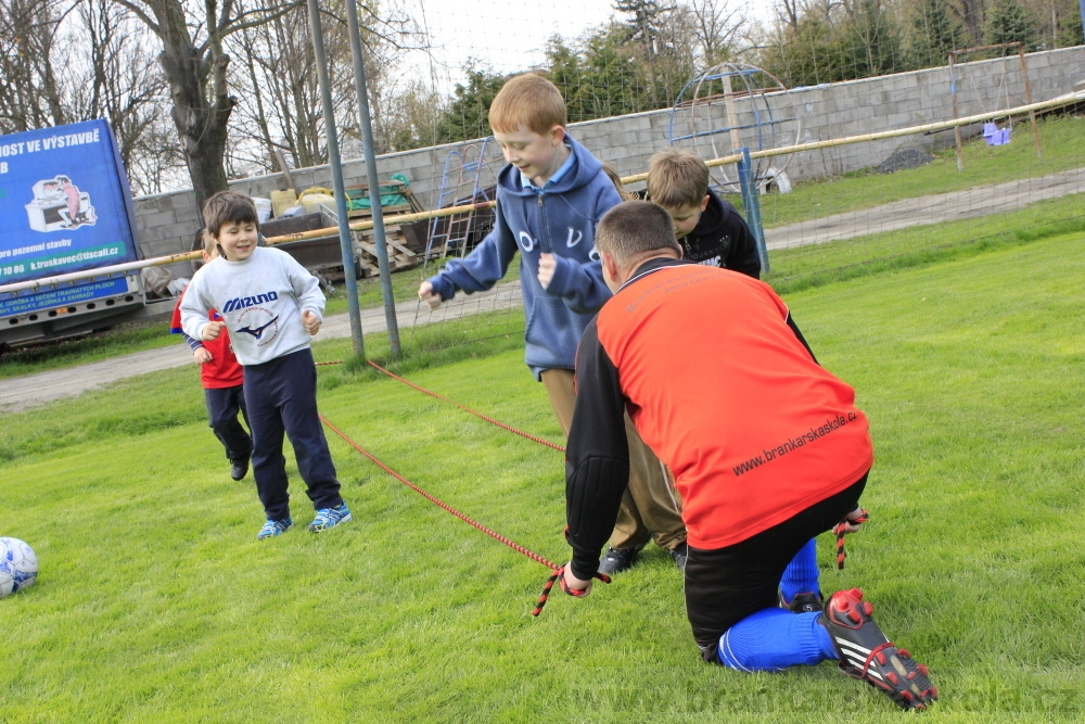 TJ AFK NYMBURK - N�bor do fotbalov� p��pravky 18.4.