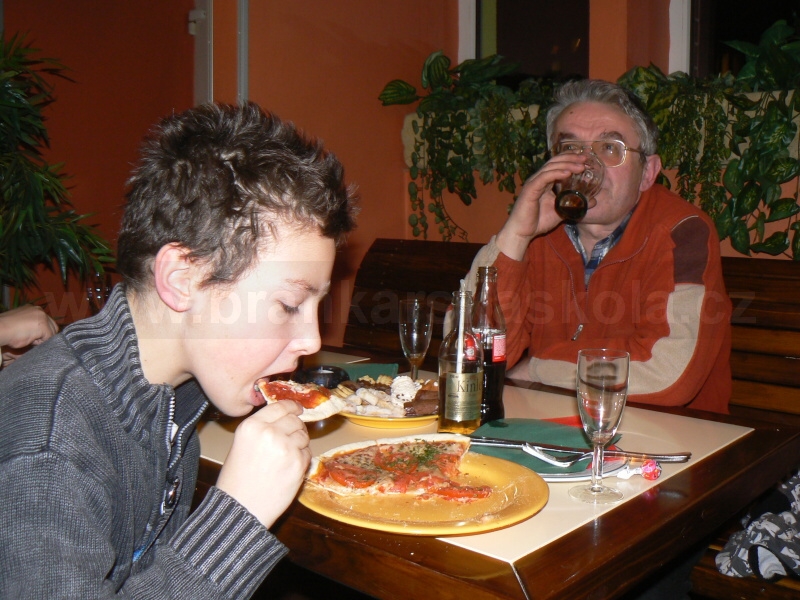 Fotografie z rozlu�ky Nymburka (18.12.2009)