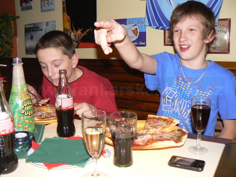 Fotografie z rozlu�ky Nymburka (18.12.2009)