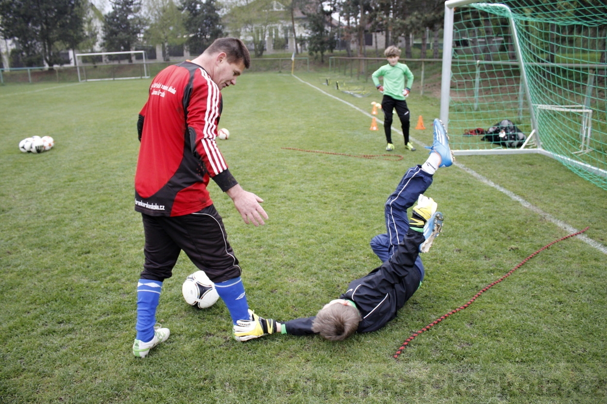 Brankářský trénink BFŠ - TJ Čechie Dubeč - 10.4.2014
