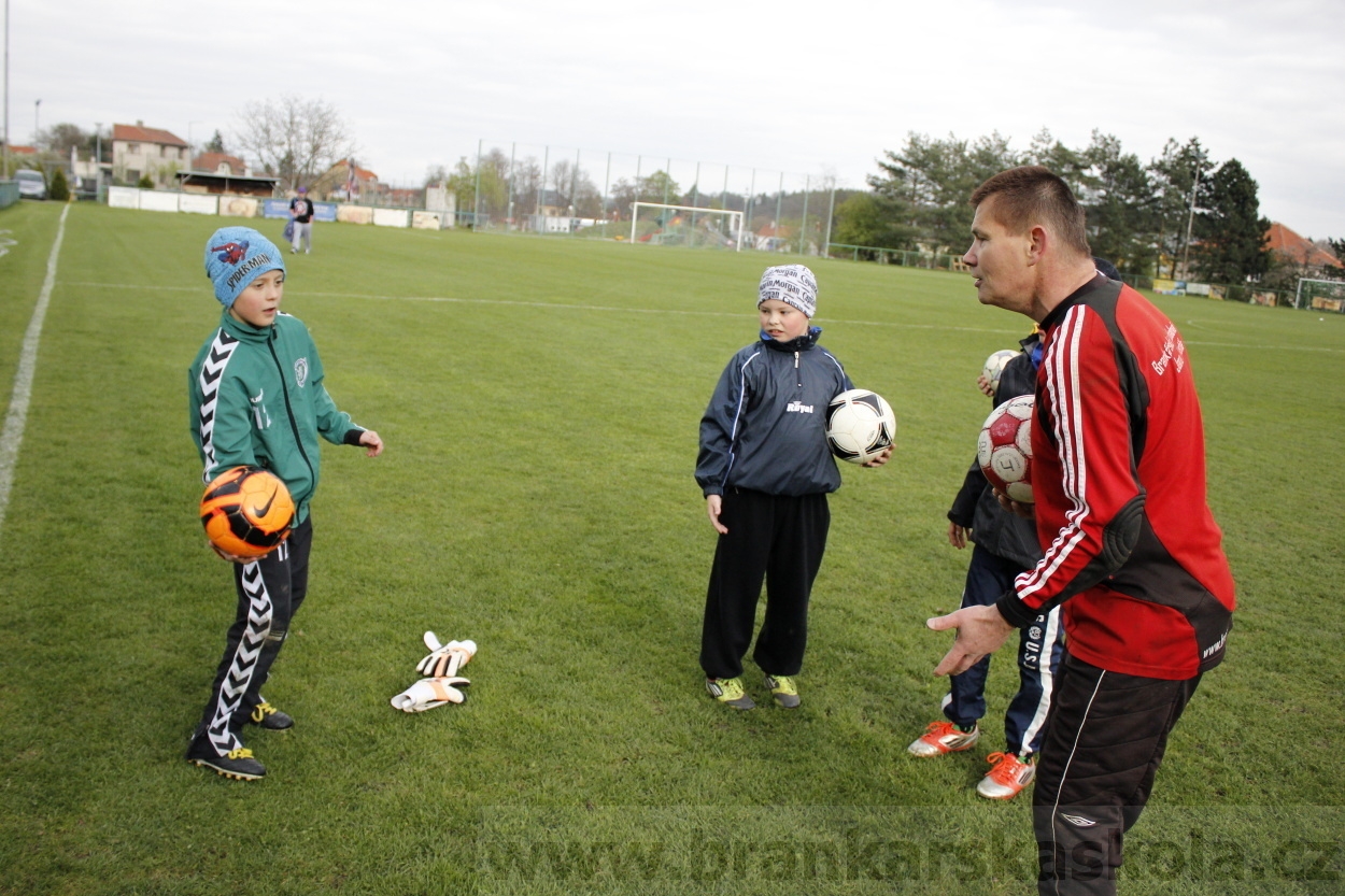 Brankářský trénink BFŠ - TJ Čechie Dubeč - 10.4.2014