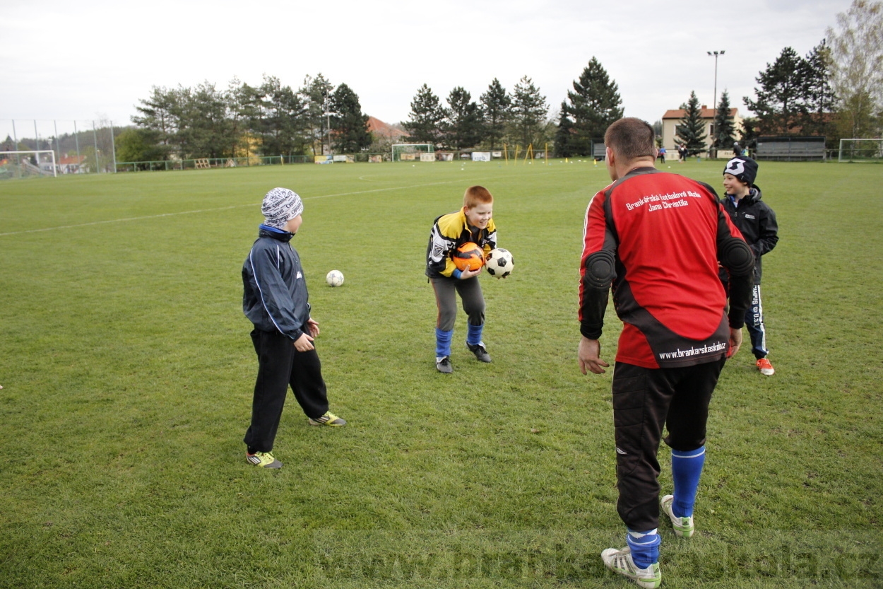 Brankářský trénink BFŠ - TJ Čechie Dubeč - 10.4.2014