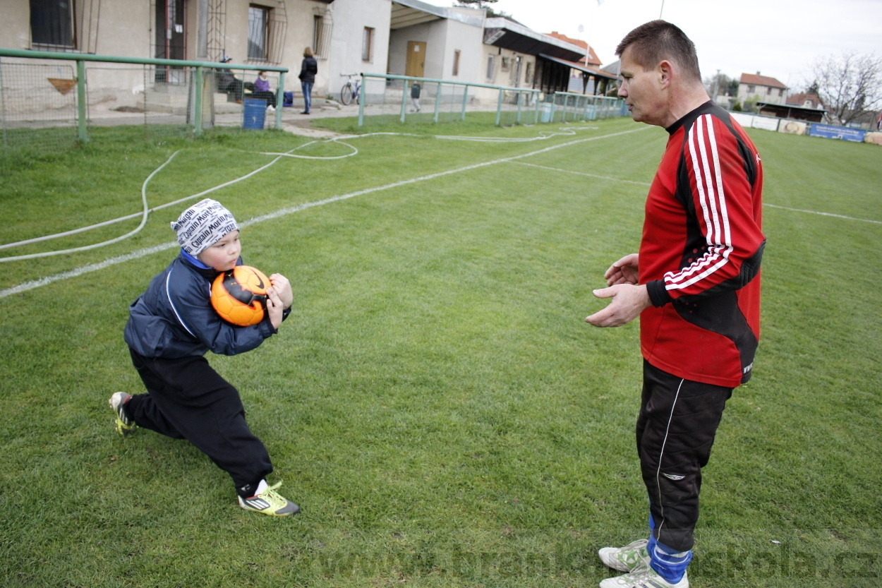 Brankářský trénink BFŠ - TJ Čechie Dubeč - 10.4.2014