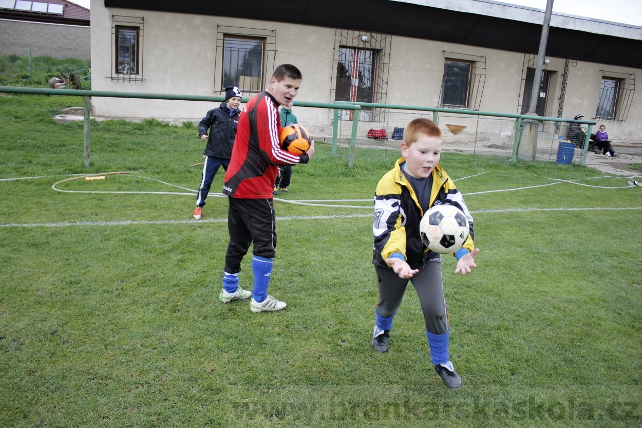 Brankářský trénink BFŠ - TJ Čechie Dubeč - 10.4.2014
