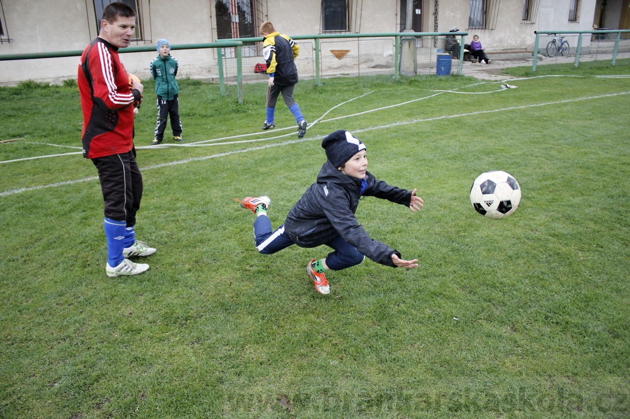 Brankářský trénink BFŠ - TJ Čechie Dubeč - 10.4.2014