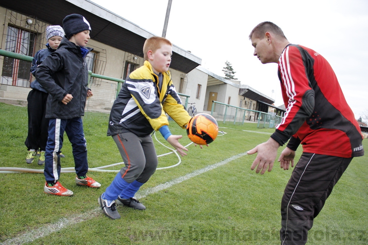 Brankářský trénink BFŠ - TJ Čechie Dubeč - 10.4.2014
