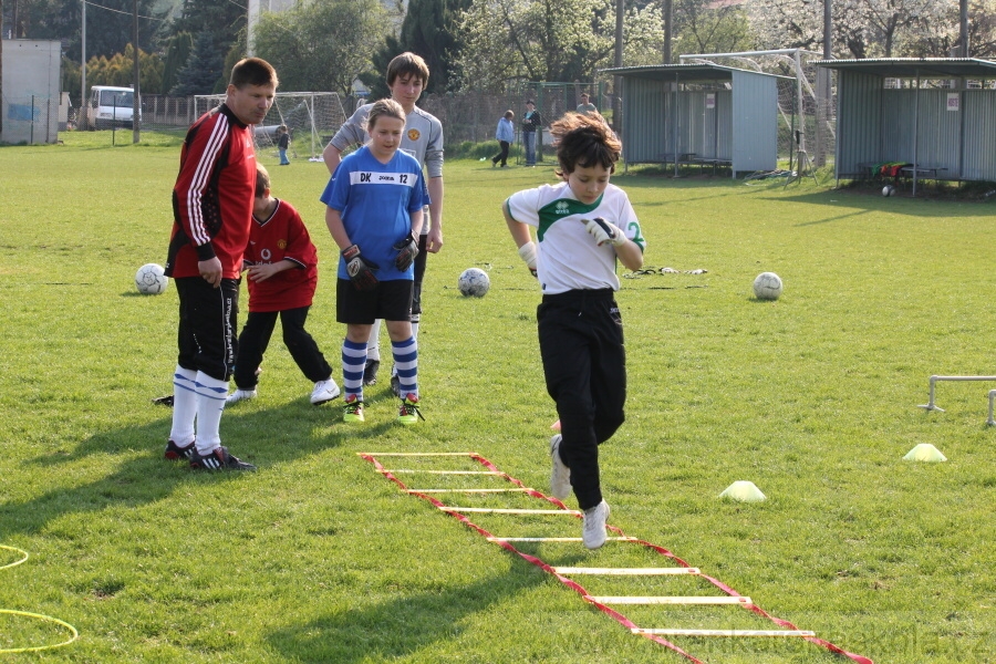 Tr�nink SK Slovan Kunratice (Pond�l�, 18.4.2010)