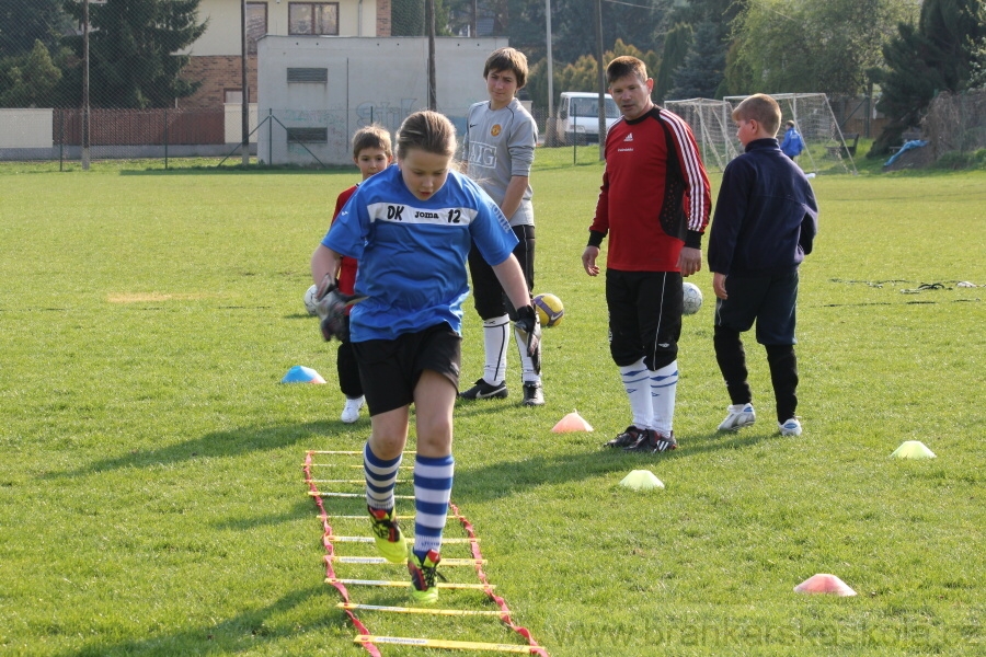Tr�nink SK Slovan Kunratice (Pond�l�, 18.4.2010)
