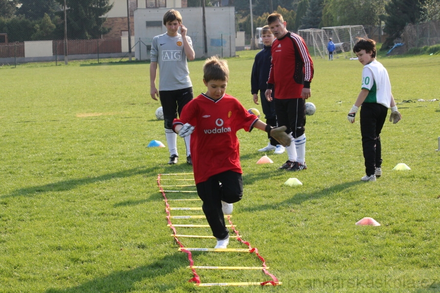Tr�nink SK Slovan Kunratice (Pond�l�, 18.4.2010)