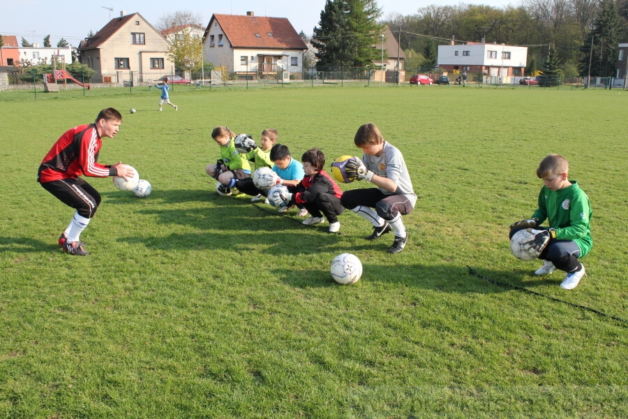 Tr�nink SK Slovan Kunratice (Pond�l�, 18.4.2010)