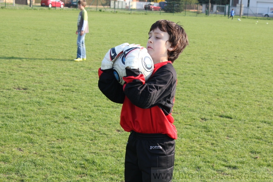 Tr�nink SK Slovan Kunratice (Pond�l�, 18.4.2010)