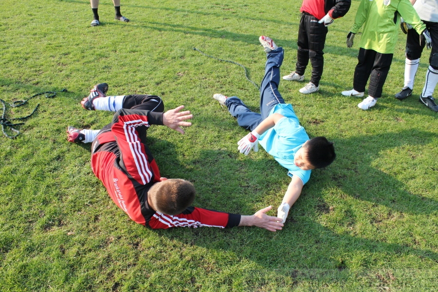 Tr�nink SK Slovan Kunratice (Pond�l�, 18.4.2010)