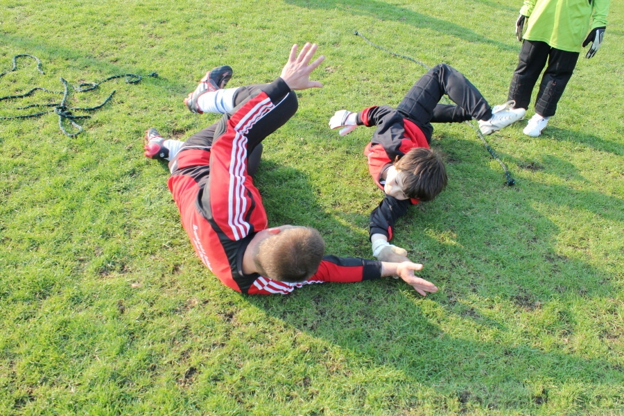 Tr�nink SK Slovan Kunratice (Pond�l�, 18.4.2010)