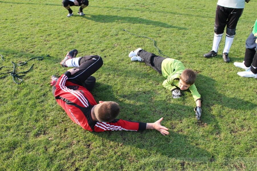 Tr�nink SK Slovan Kunratice (Pond�l�, 18.4.2010)