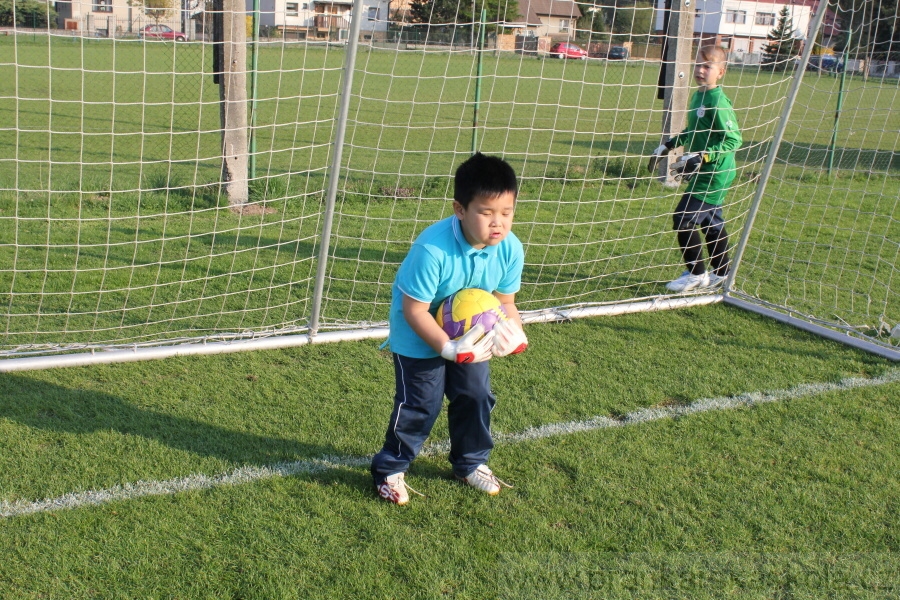 Tr�nink SK Slovan Kunratice (Pond�l�, 18.4.2010)