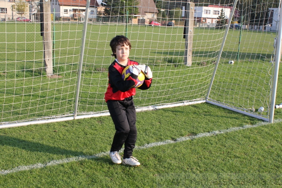 Tr�nink SK Slovan Kunratice (Pond�l�, 18.4.2010)