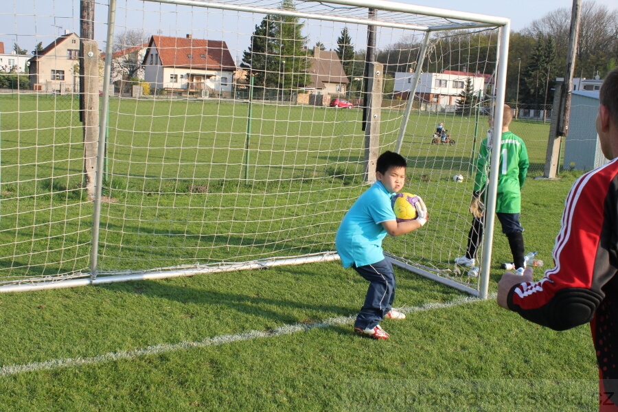 Tr�nink SK Slovan Kunratice (Pond�l�, 18.4.2010)