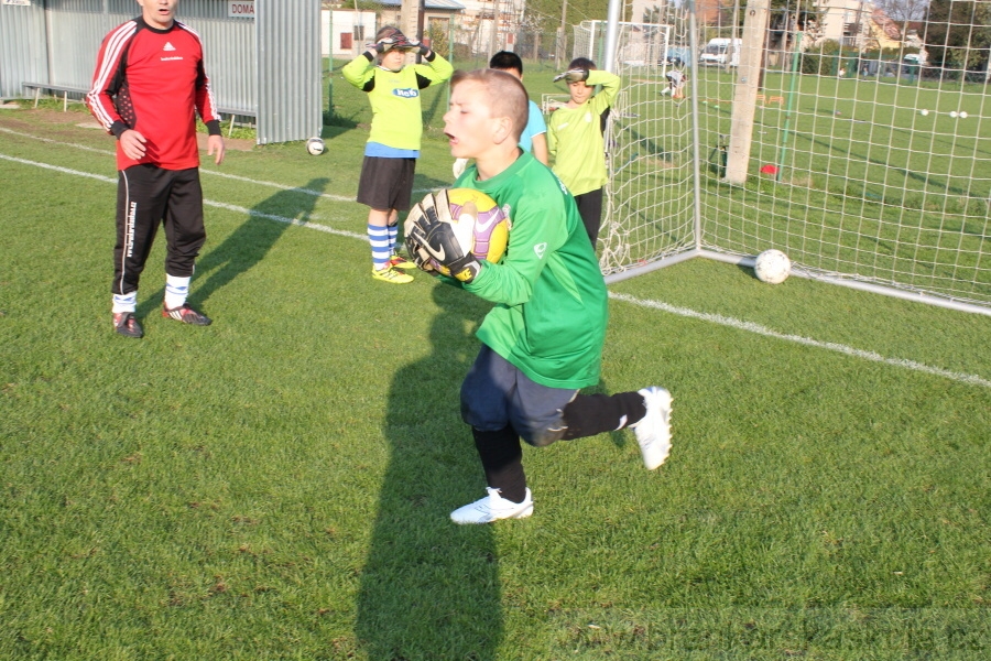 Tr�nink SK Slovan Kunratice (Pond�l�, 18.4.2010)