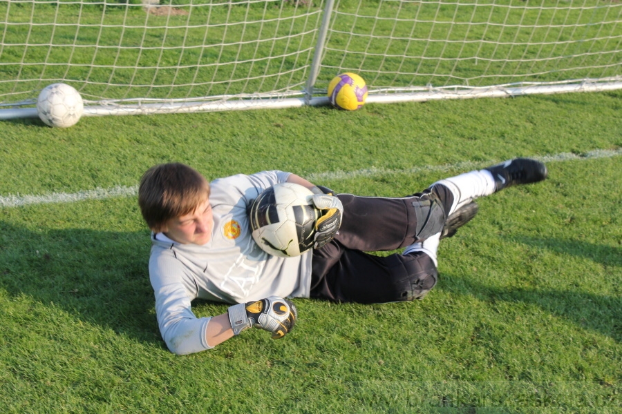 Tr�nink SK Slovan Kunratice (Pond�l�, 18.4.2010)