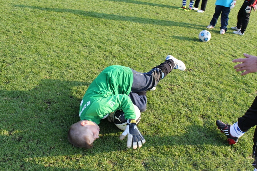 Tr�nink SK Slovan Kunratice (Pond�l�, 18.4.2010)