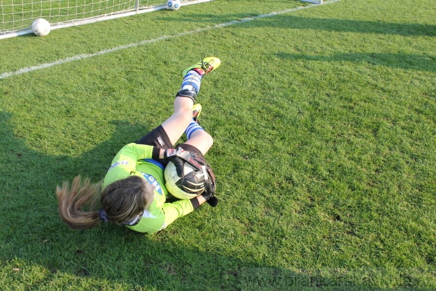 Tr�nink SK Slovan Kunratice (Pond�l�, 18.4.2010)