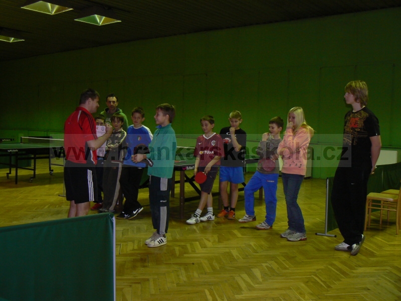 V�no�n� turnaj v ping pongu (30.12.2008)