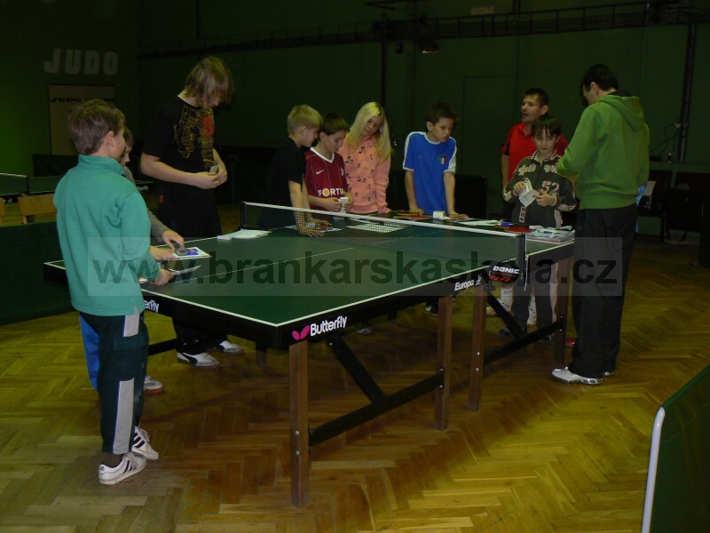 V�no�n� turnaj v ping pongu (30.12.2008)