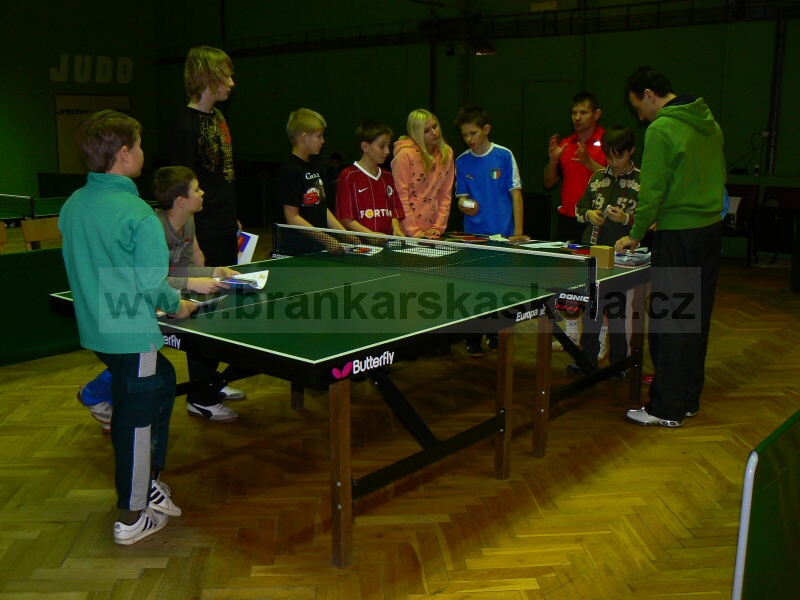 V�no�n� turnaj v ping pongu (30.12.2008)