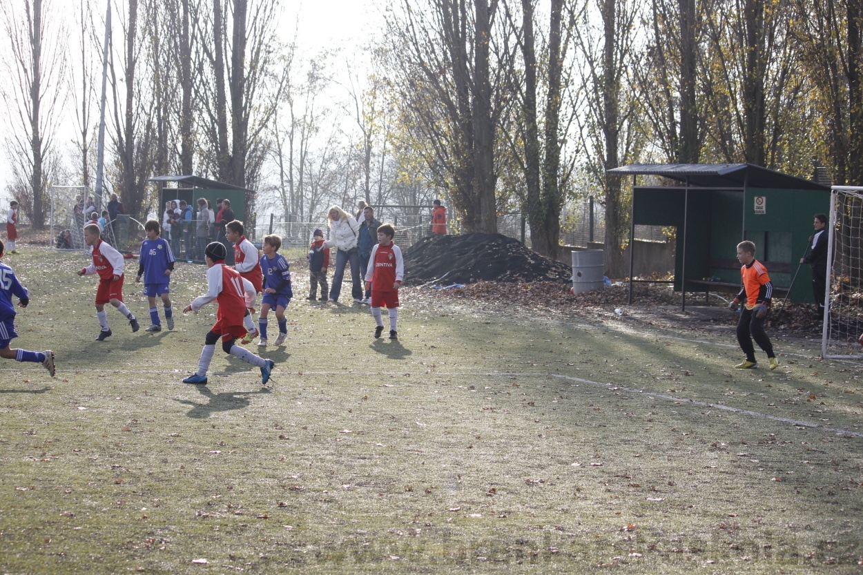 FK Meteor Praha - FK Viktoria Žižkov 16.11.2013 
